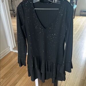 Elegant Black Mini Dress with Ruffle Hem